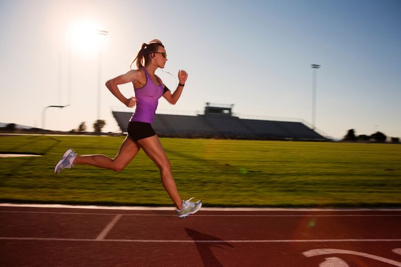 Sprintul usucă bine mușchii și rezolvă rapid zonele cu probleme ale corpului